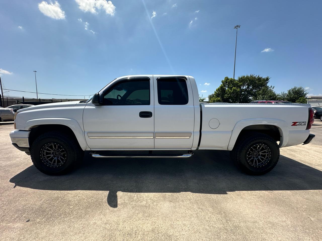 chevrolet silverado classic 1500 2007 1GCEK19B27Z112251 image chevrolet silverado classic 1500 2007 1GCEK19B27Z112251 image